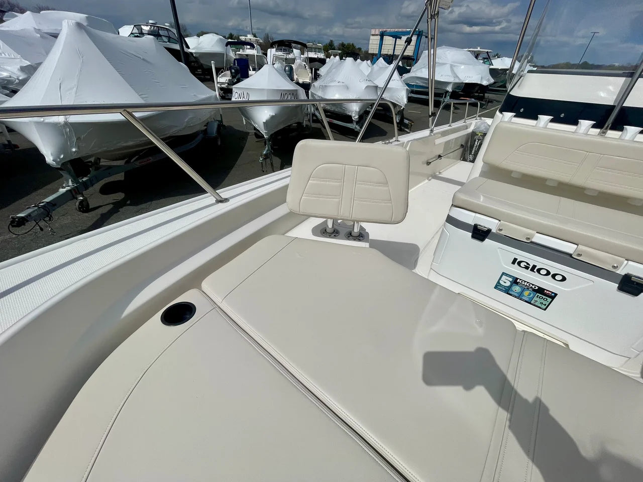 2026 Boston Whaler 210 Montauk 21.0 feet, Danvers, Massachusetts #16