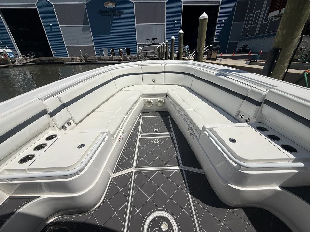 2018 Intrepid 375 CC 37.0 feet, Fort Myers, FL #42