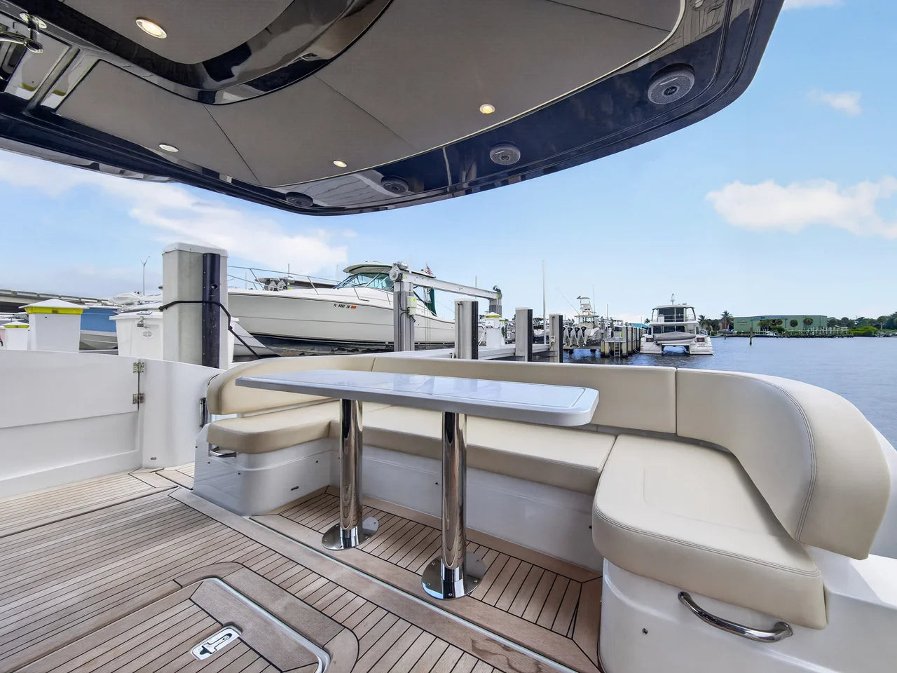 2026 Cruisers Yachts 57 FLY 57.0 feet, Stuart, Florida #66