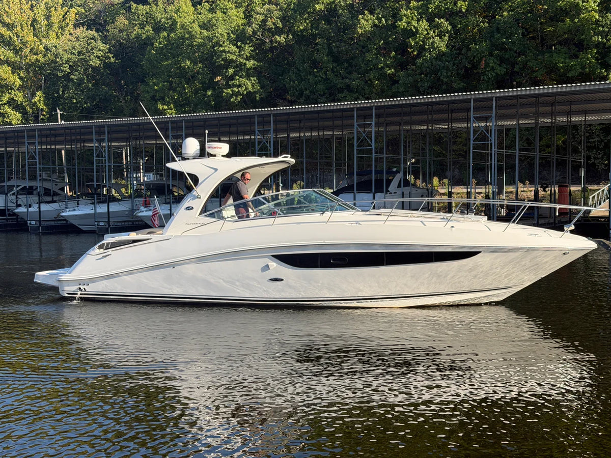 2016 Sea Ray SUNDANCER 370 39.0 feet, Lake Ozark, MO #1