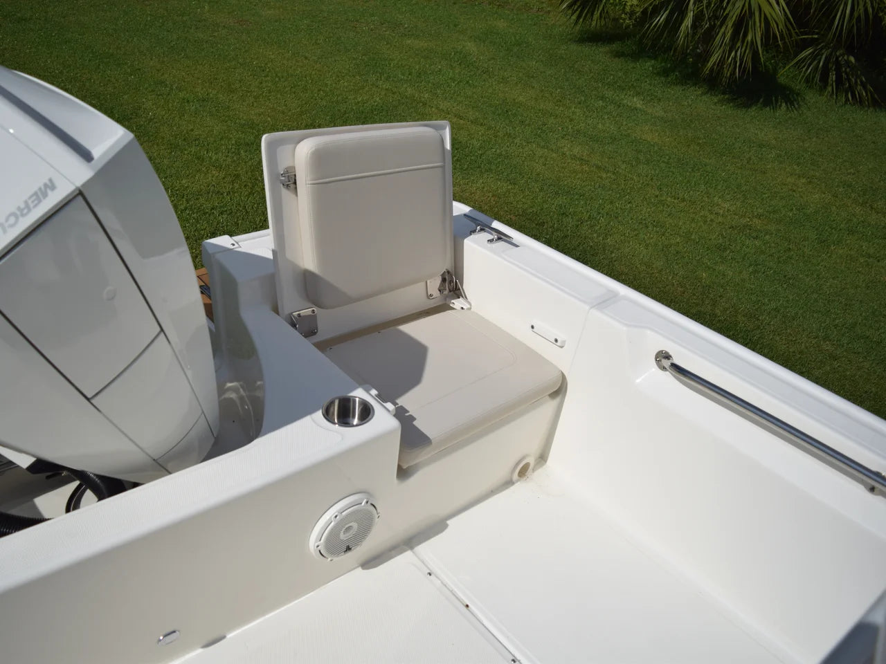2026 Boston Whaler 210 Montauk 21.0 feet, Thunderbolt, GA #5
