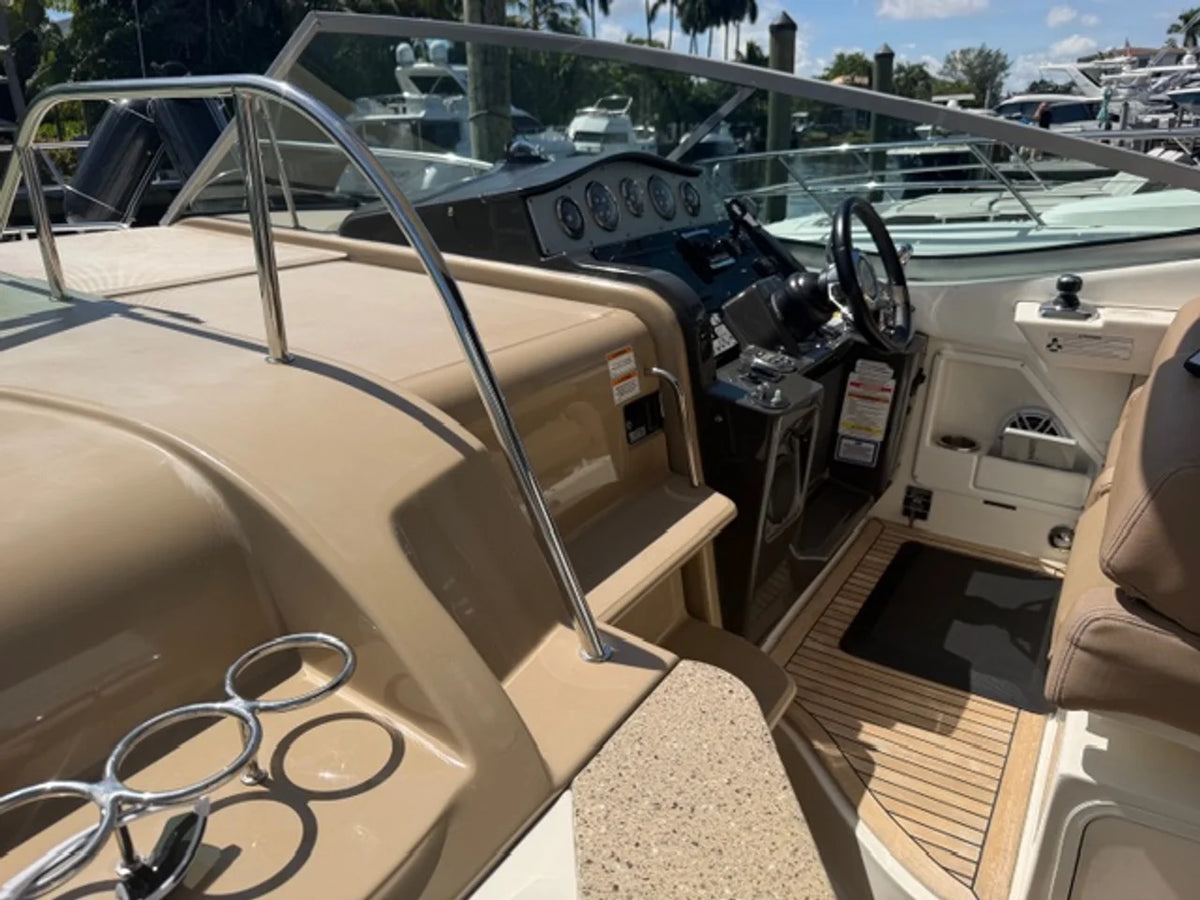 2016 Sea Ray SUNDANCER 330 33.0 feet, Miami, FL #52