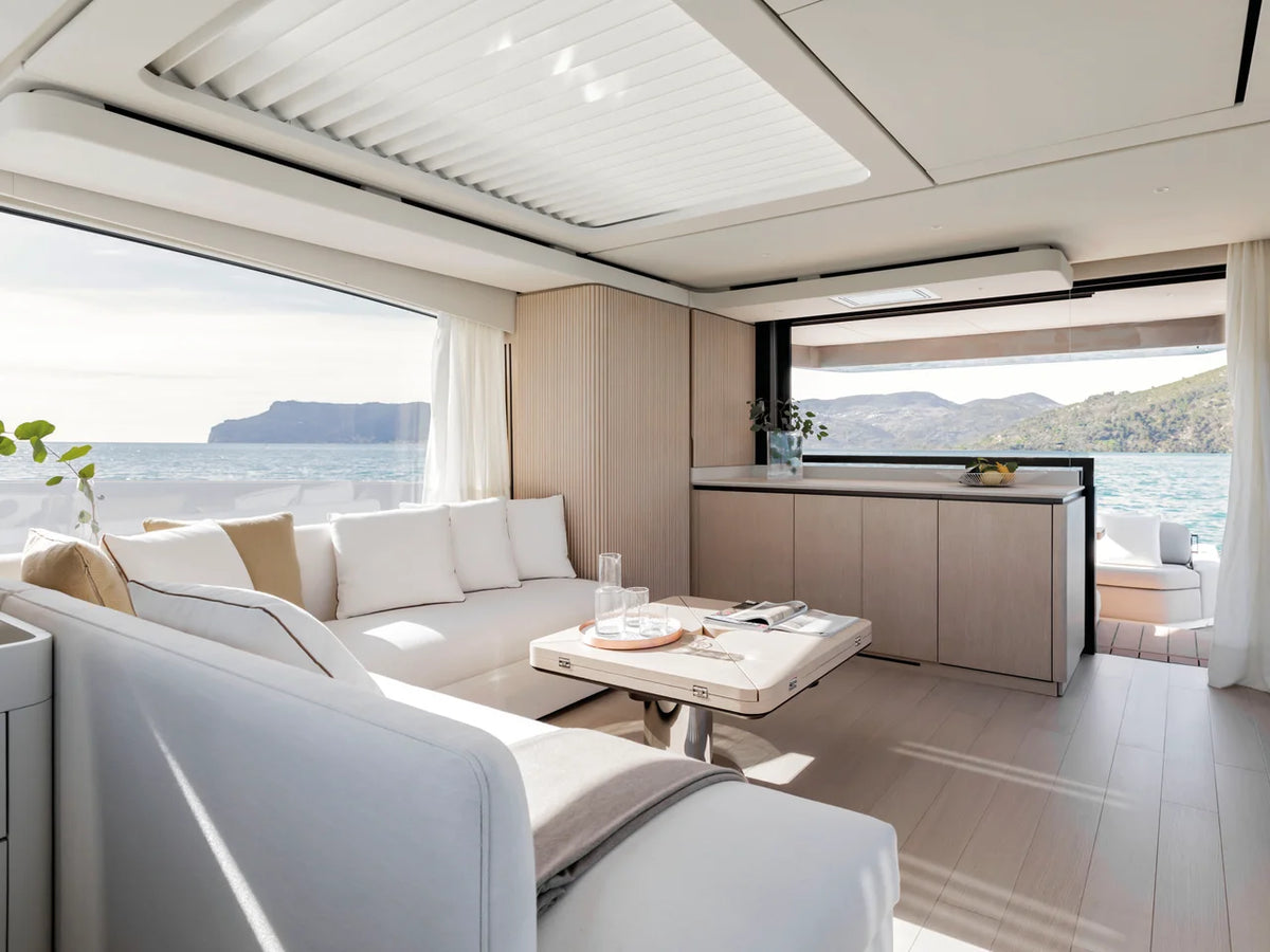 2027 Azimut Sundeck 6 57.0 feet, Huntington, NY #14