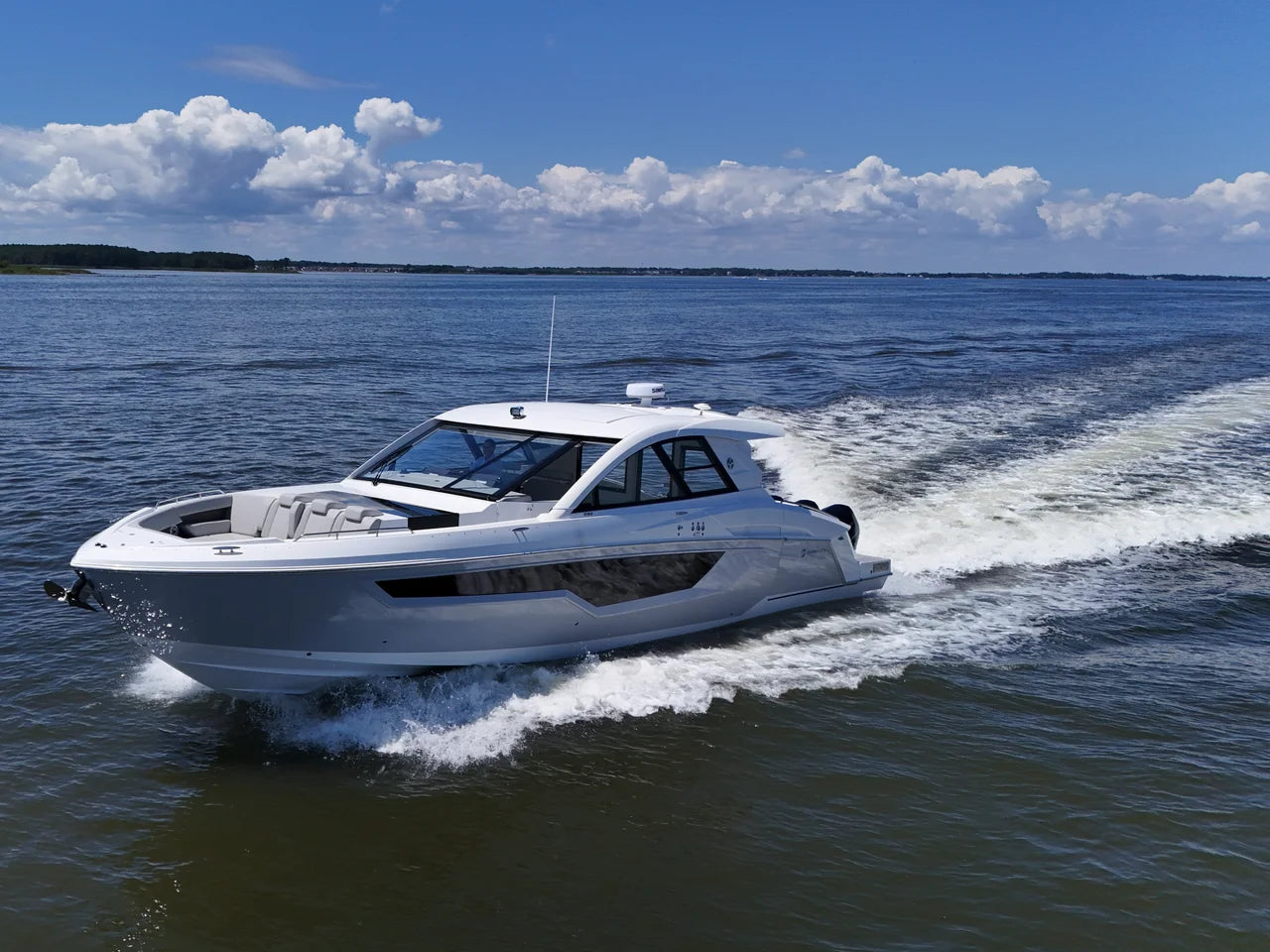 2026 Cruisers Yachts 50GLS OB 50.0 feet, Grasonville, MD #8