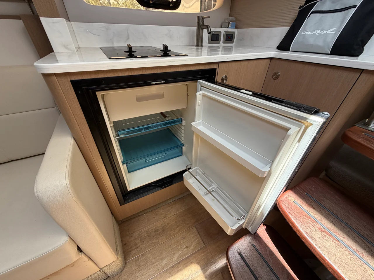 2019 Sea Ray Sundancer 350 Coupe 35.0 feet, Pensacola, Florida #25