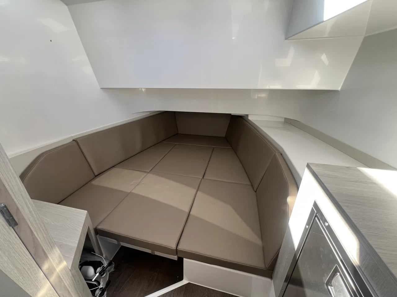 2026 Cruisers Yachts 38 VTR 38.0 feet, Sarasota, FL #41