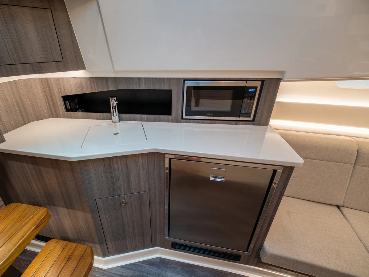 2026 Sea Ray Sundancer 370 Outboard 37.0 feet, Wrightsville Beach, North Carolina #39