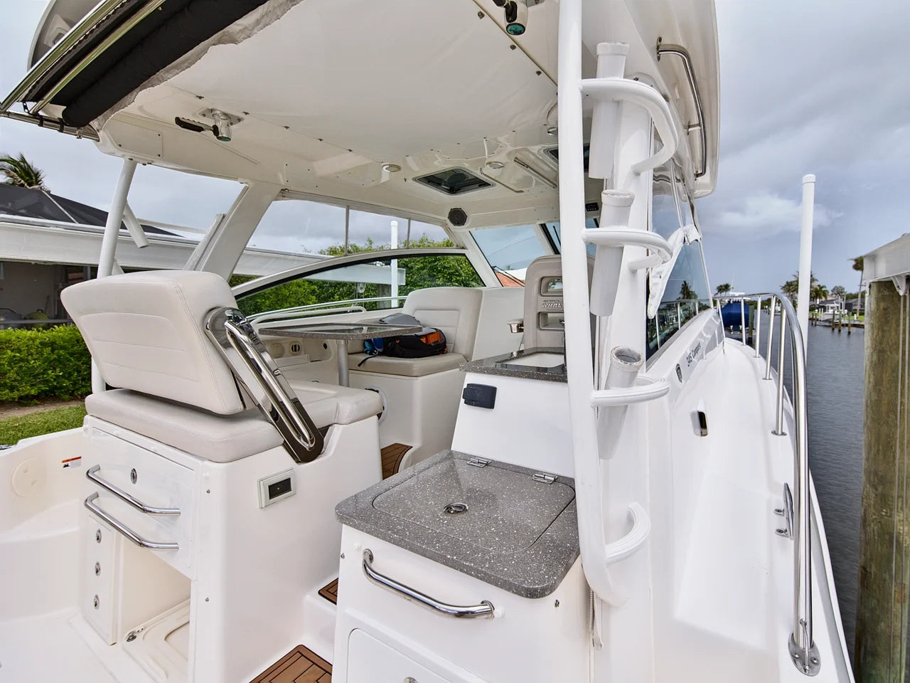 2018 Boston Whaler 345 CONQUEST 34.0 feet, Stuart, Florida #64