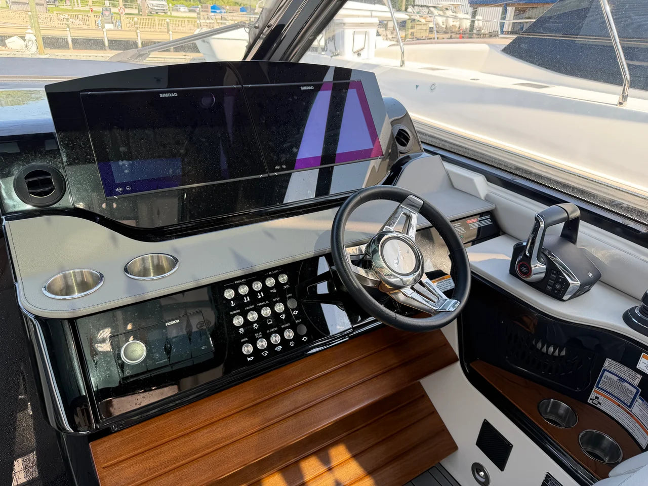 2024 Sea Ray Sundancer 370 Outboard 37.0 feet, Pensacola, Florida #17