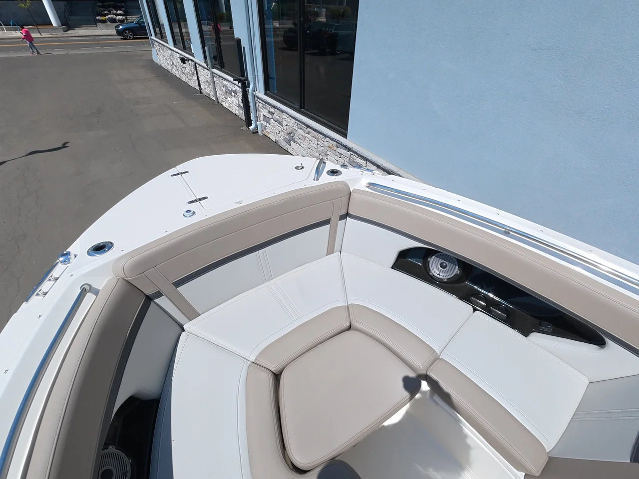 2026 Boston Whaler 240 Vantage 24.0 feet, Norwalk, Connecticut #35