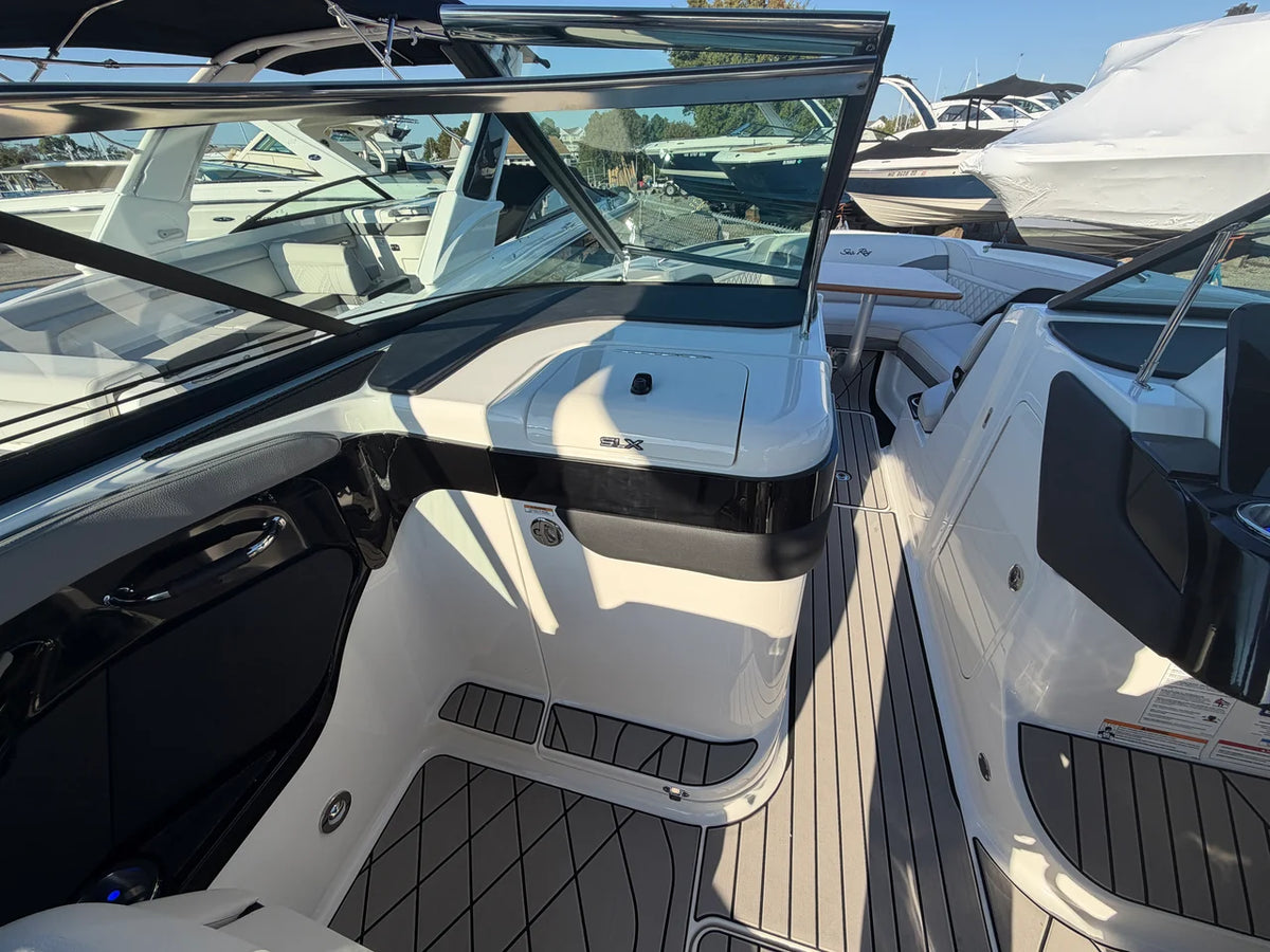 2027 Sea Ray SLX 280 Outboard 28.0 feet, Grasonville, MD #43