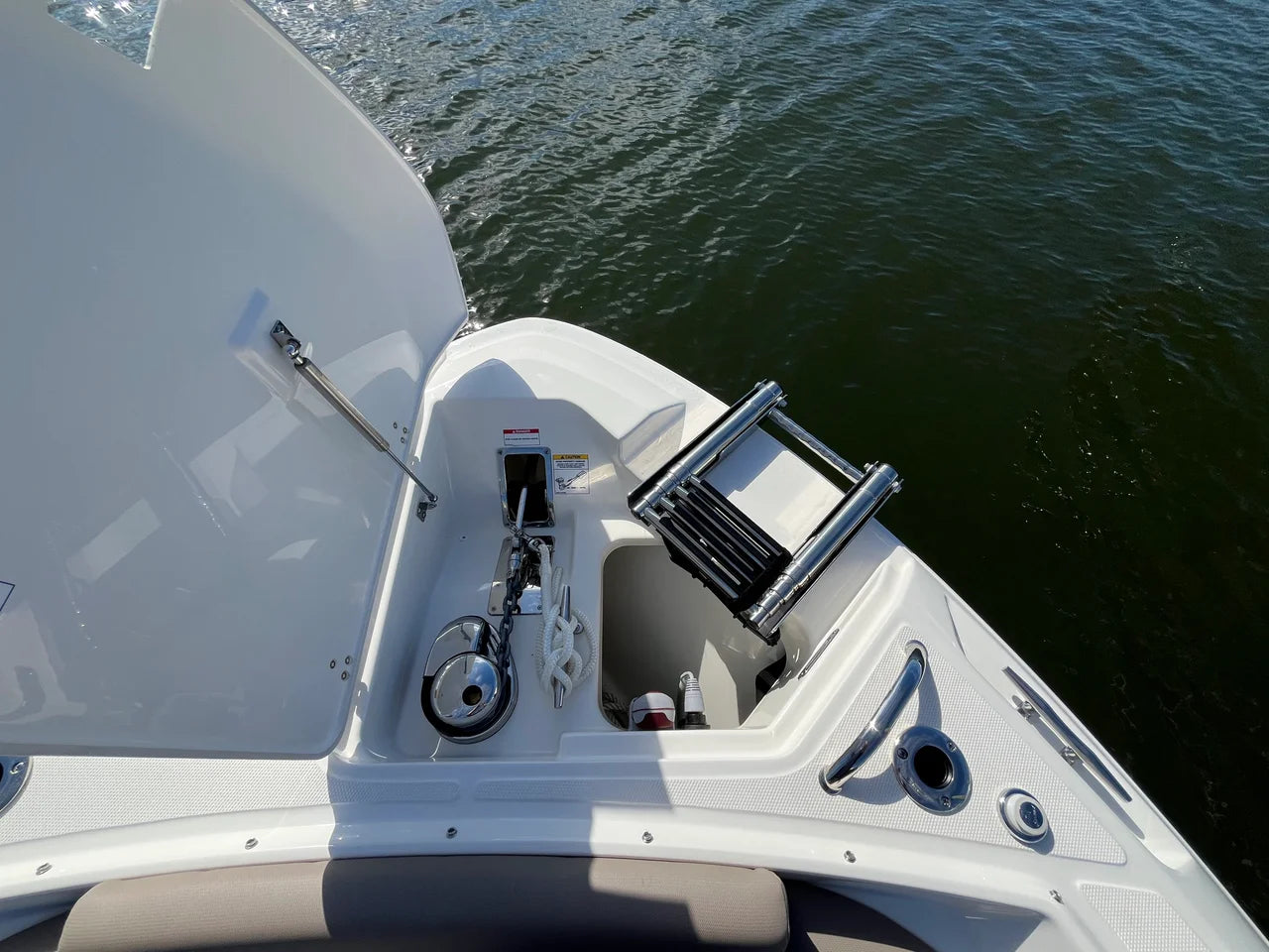 2025 Boston Whaler 330 Vantage 33.0 feet, Wakefield, RI #35