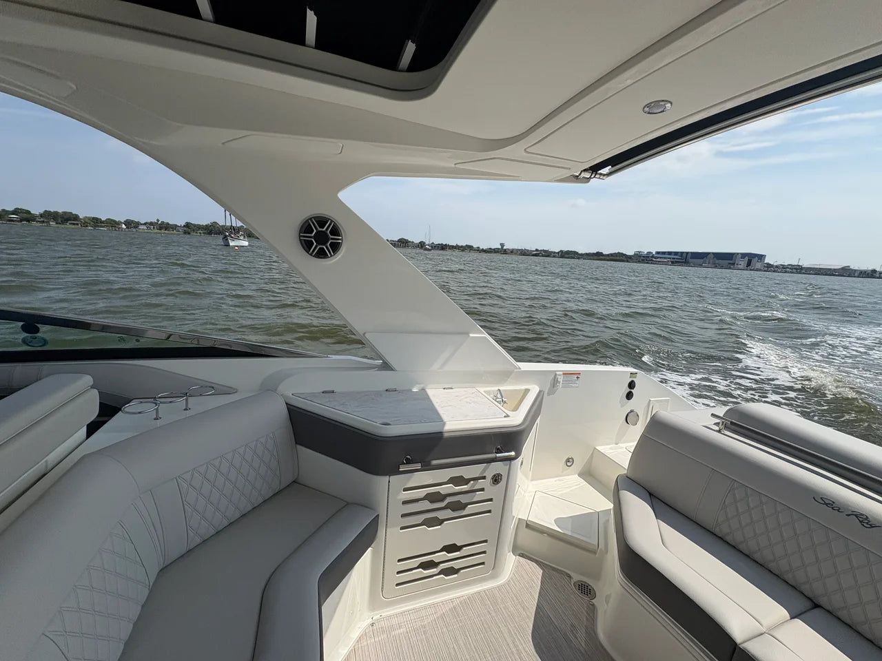 2026 Sea Ray SLX 310 Outboard 31.0 feet, Seabrook, TX #19
