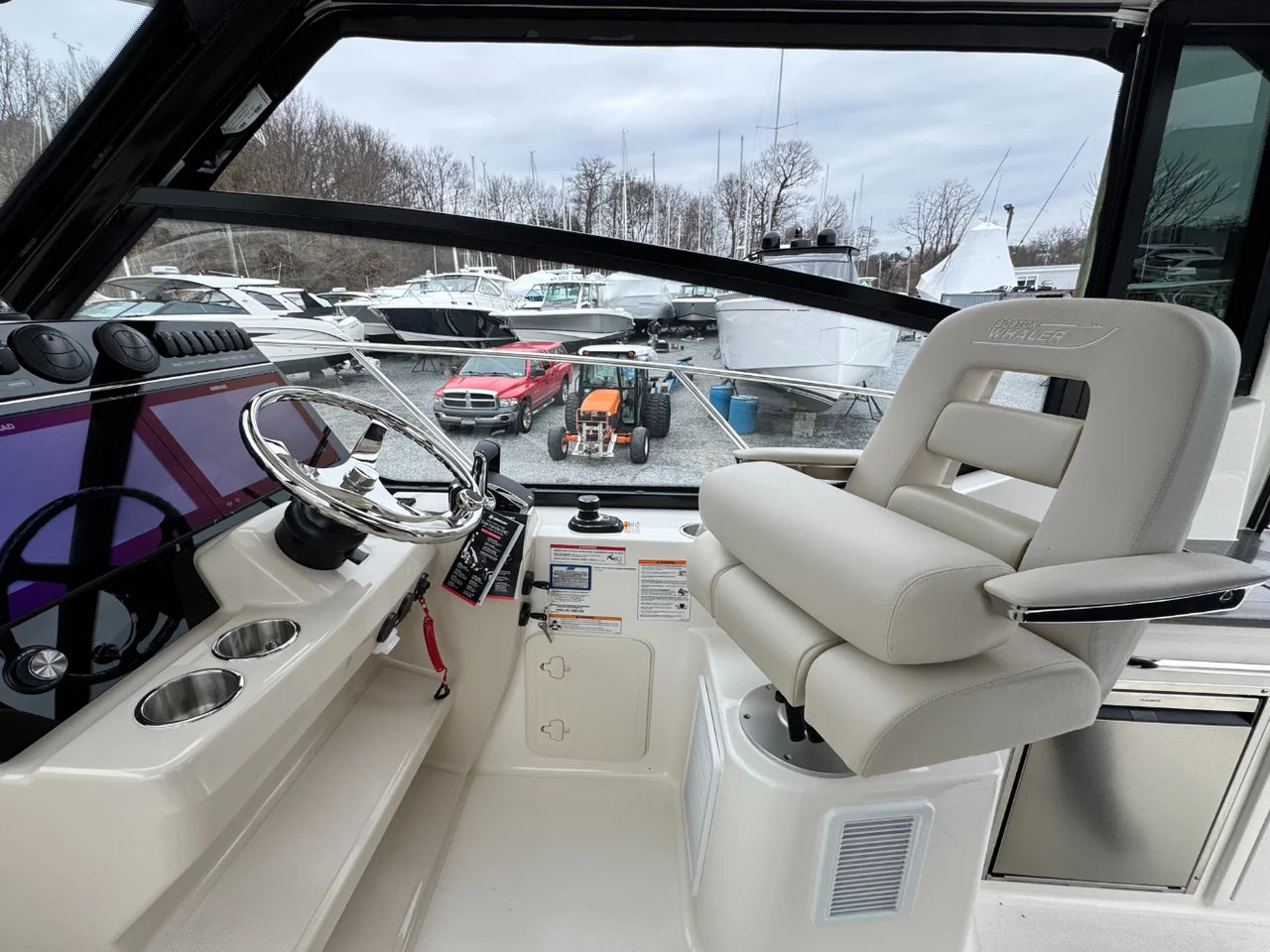 2026 Boston Whaler 325 Conquest 32.0 feet, Huntington, NY #26