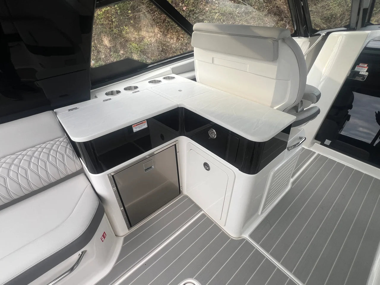 2026 Sea Ray Sundancer 370 37.0 feet, Lake Ozark, MO #9