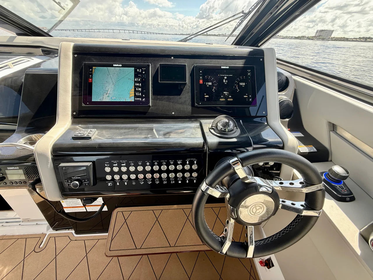 2024 Cruisers Yachts 42 GLS OB 42.0 feet, Fort Myers, FL #37