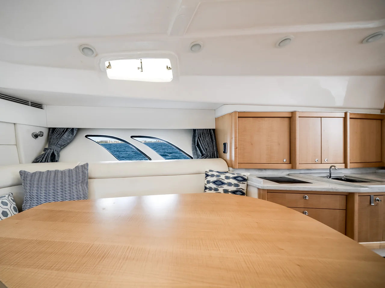 2018 Intrepid 475 SPORT YACHT 47.0 feet, Miami, FL #40