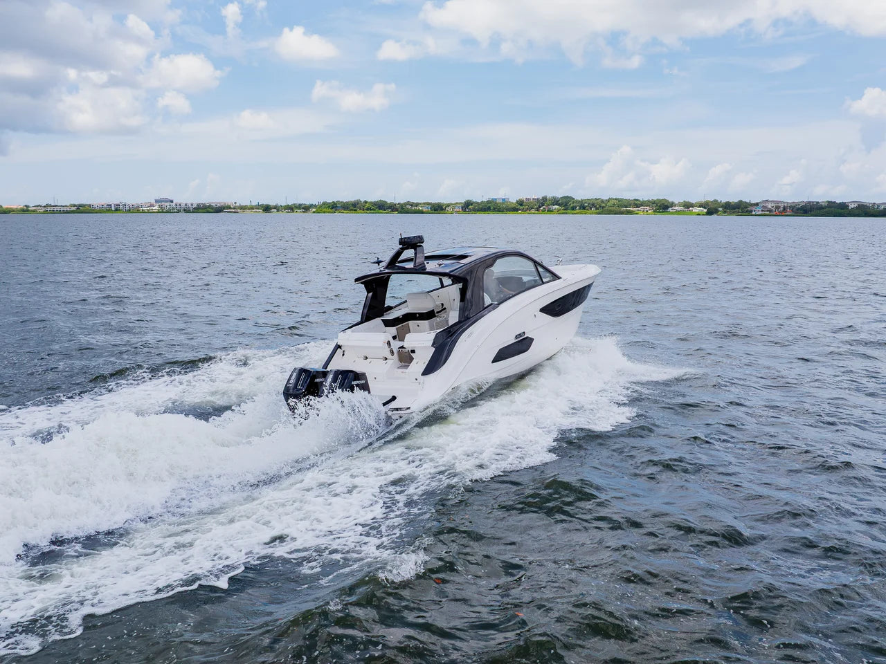 2026 Sea Ray Sundancer 370 Outboard 37.0 feet, Clearwater, Florida #97