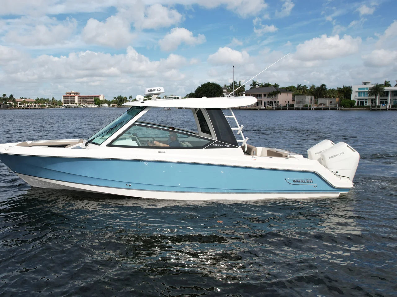 2027 Boston Whaler 330 Vantage 33.0 feet, Pompano Beach, Florida #5