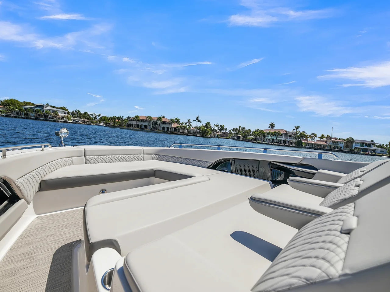 2026 Sea Ray Sundancer 370 Outboard 37.0 feet, Pompano Beach, Florida #41
