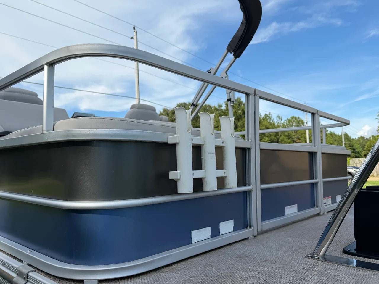 2022 SunCatcher SELECT 322 SS 23.0 feet, Pensacola, Florida #17