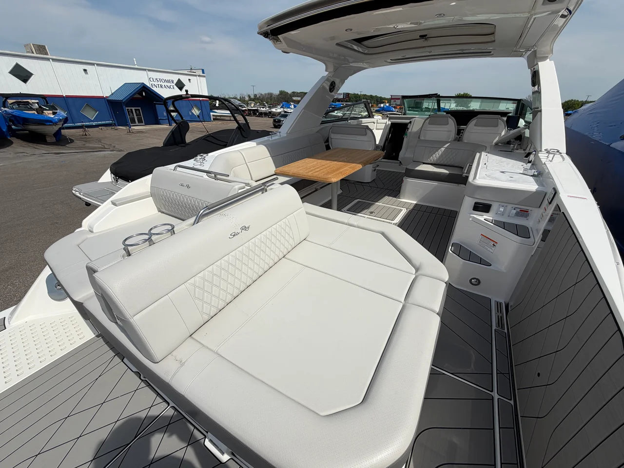 2026 Sea Ray SLX 400 40.0 feet, Excelsior, Minnesota #14