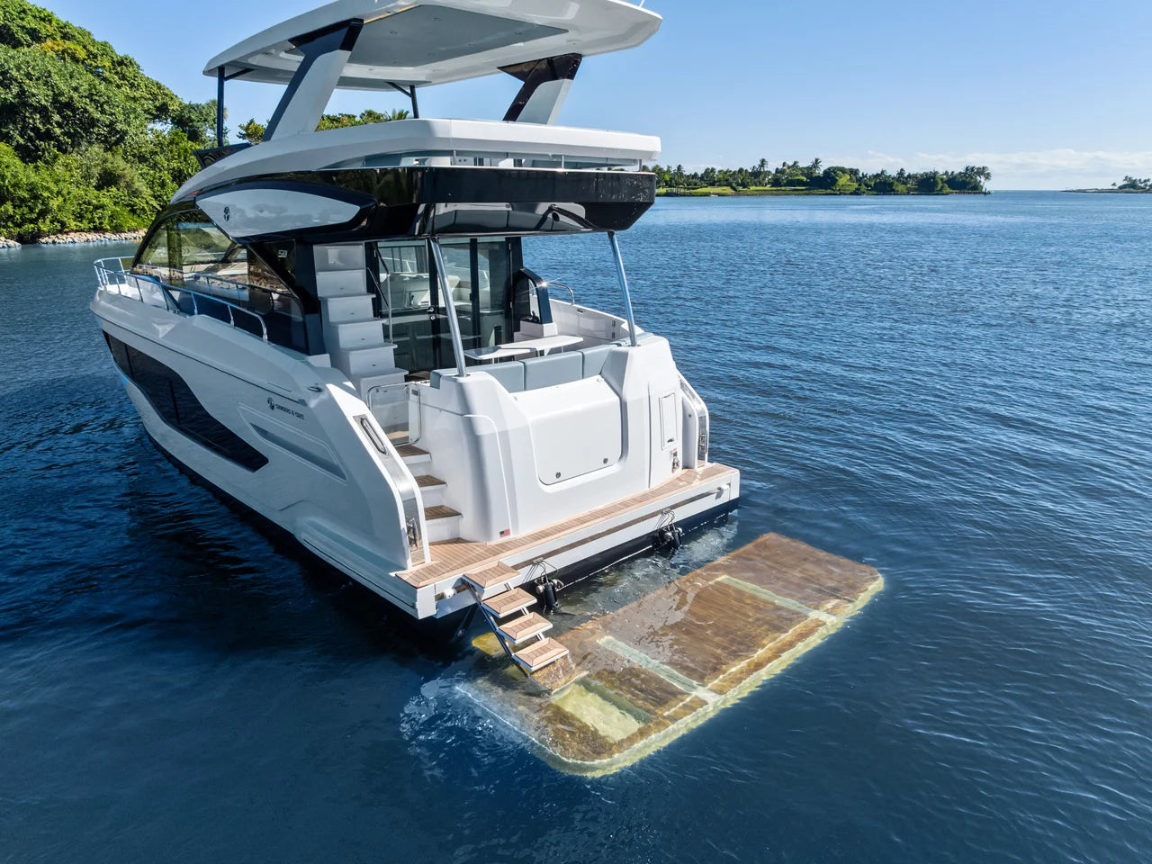 2027 Cruisers Yachts 50 FLY 50.0 feet, Quincy, MA #3