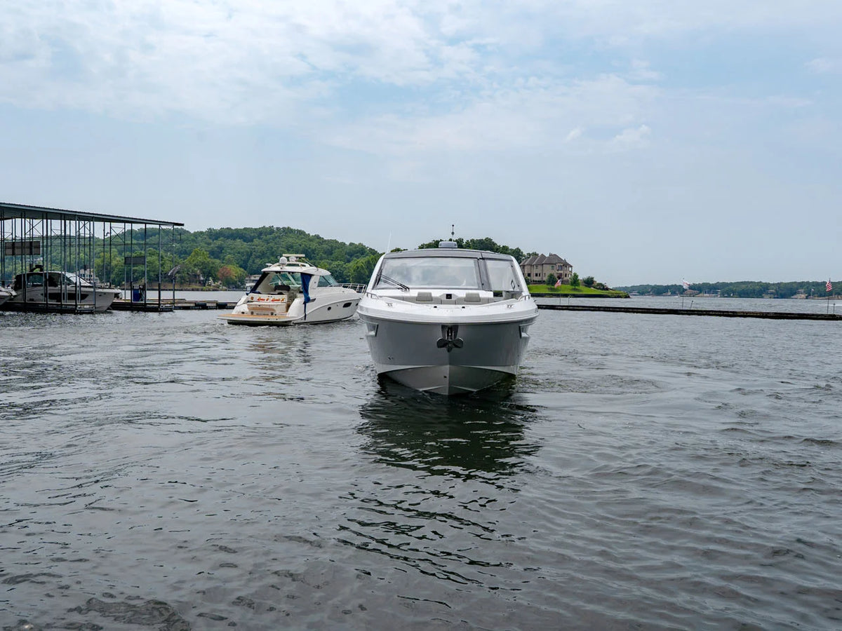 2027 Cruisers Yachts 42 GLS Outboard 42.0 feet, Lake Ozark, MO #4