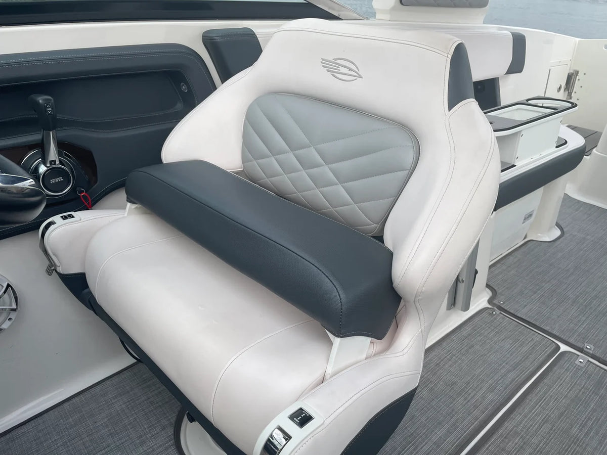 2019 Chaparral 297 SSX SURF 29.0 feet, Excelsior, Minnesota #29