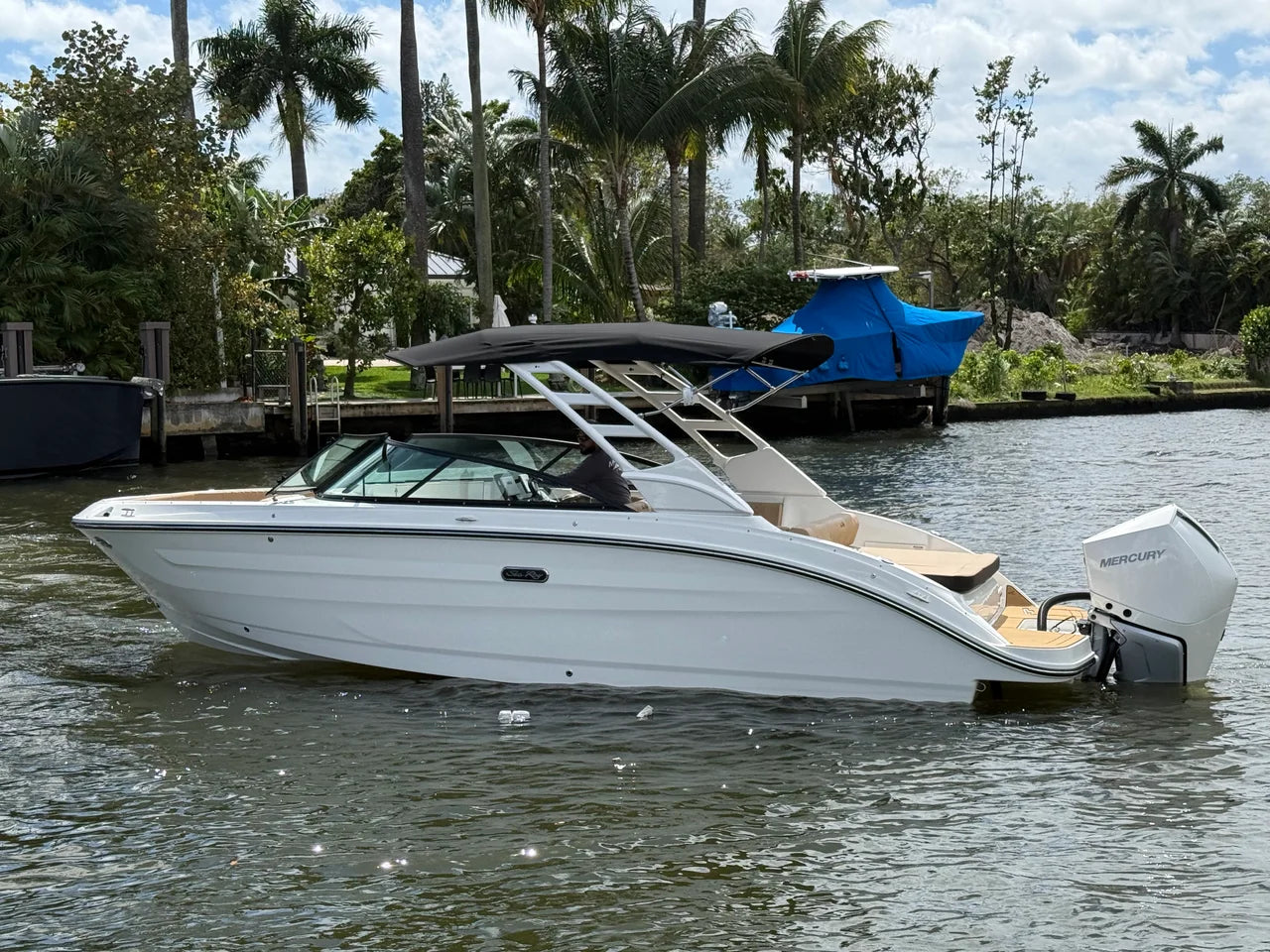 2026 Sea Ray SDX 250 Outboard 25.0 feet, Miami, FL #10