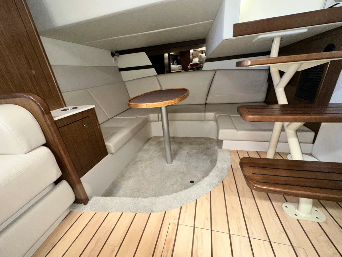 2014 Cruisers Yachts 380 EXPRESS 38.0 feet, Danvers, Massachusetts #31
