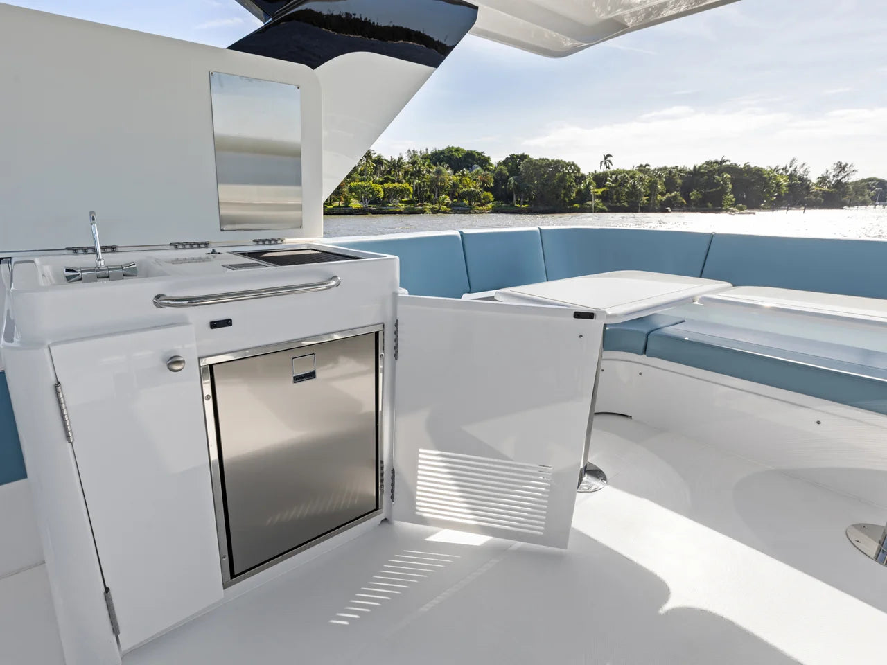 2027 Cruisers Yachts 50 FLY 50.0 feet, Quincy, MA #38
