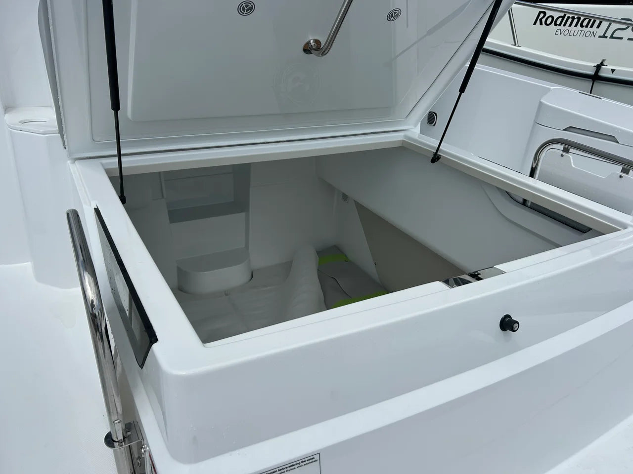 2026 Cruisers Yachts 38 VTR EC 38.0 feet, Pensacola, Florida #18