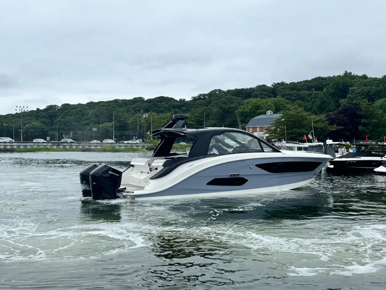 2026 Sea Ray Sundancer 370 Outboard 37.0 feet, Huntington, NY #2