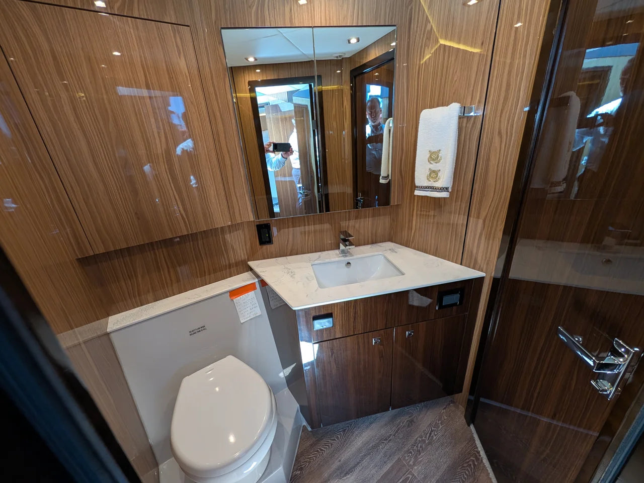 2022 Cruisers Yachts 54 Cantius 54.0 feet, Grasonville, MD #120