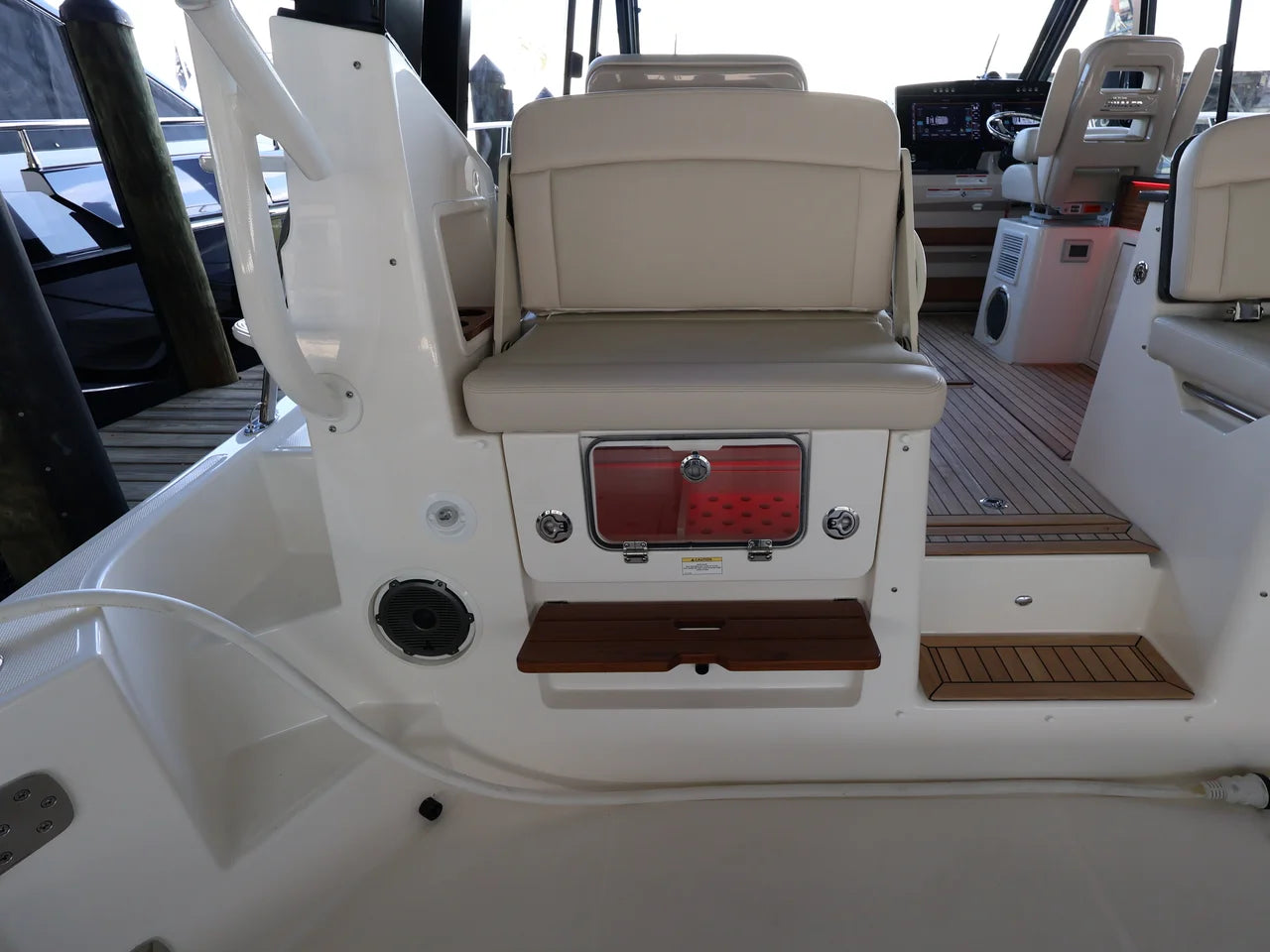 2026 Boston Whaler 405 Conquest 40.0 feet, Naples, Florida #30