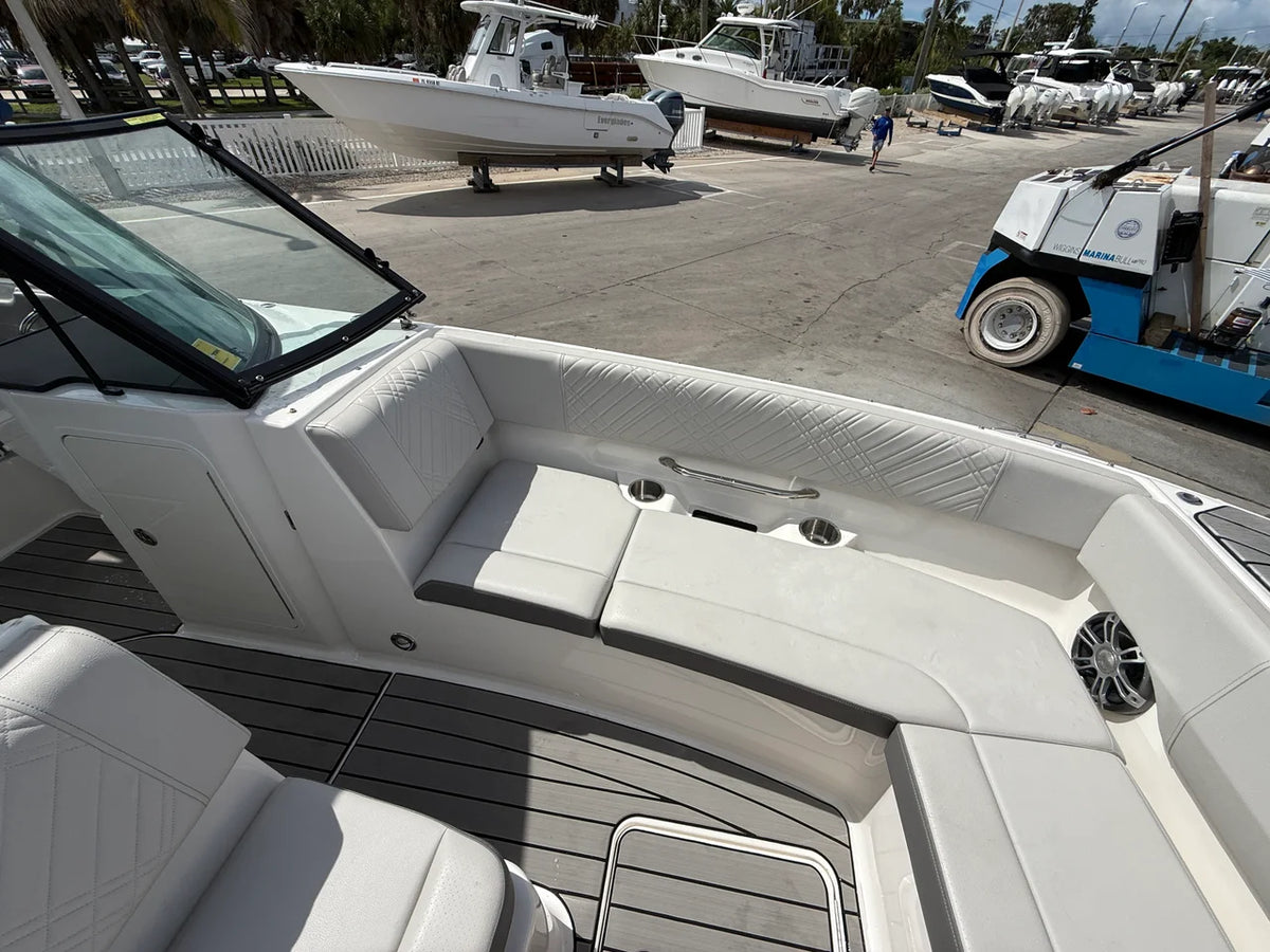 2025 Sea Ray SDX 270 Outboard 300.0 feet, Sarasota, FL #18