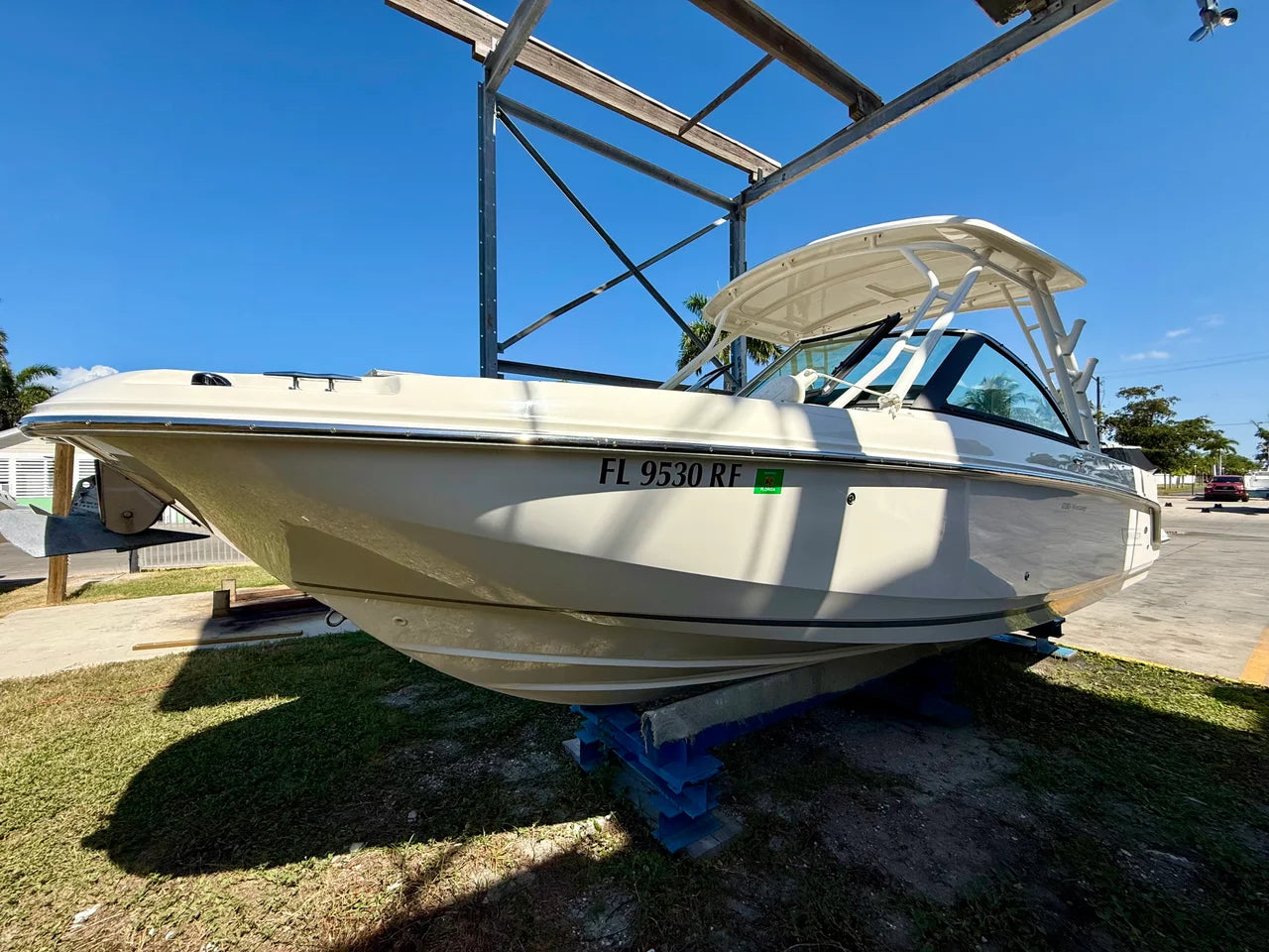2017 Boston Whaler 230 VANTAGE 23.0 feet, Fort Myers, FL #2