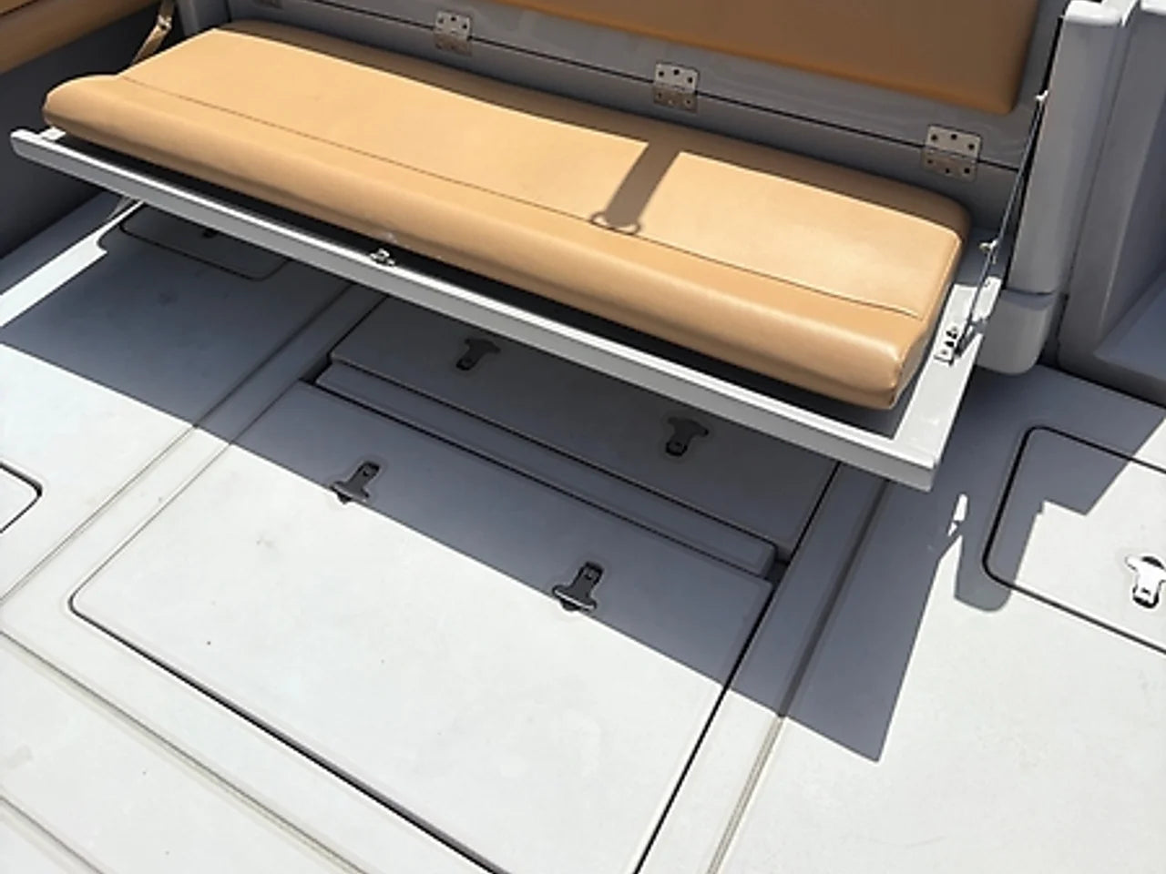 2016 Intrepid 327 CENTER CONSOLE 32.0 feet, Dania Beach, Florida #8