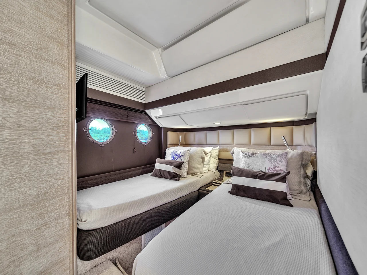 2012 Azimut 64 FLY 64.0 feet, Miami Beach, FL #73