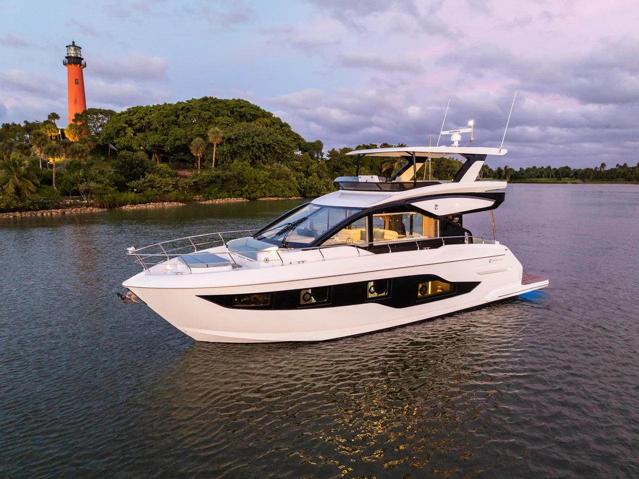 2026 Cruisers Yachts 50 FLY 50.0 feet, Inuvik, Northwest Territories #5