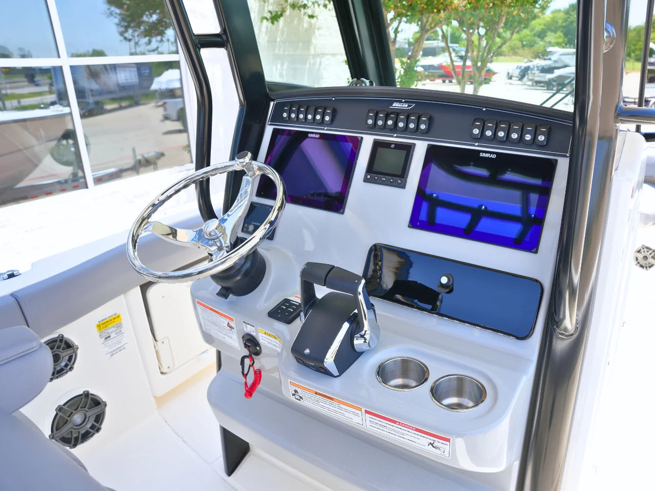 2027 Boston Whaler 250 Outrage 25.0 feet, Lewisville, TX #22