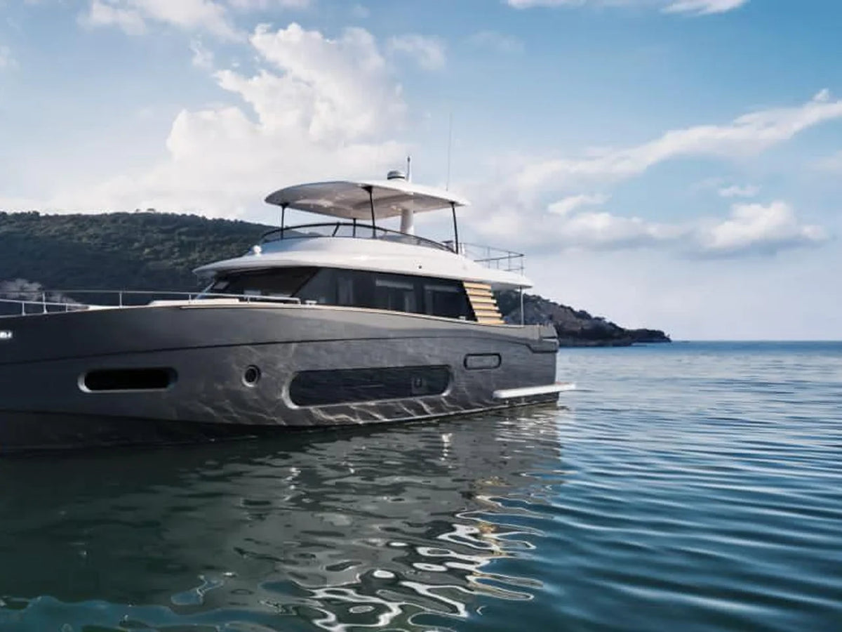 2027 Azimut Magellano 66 66.0 feet, Inuvik, Northwest Territories #4