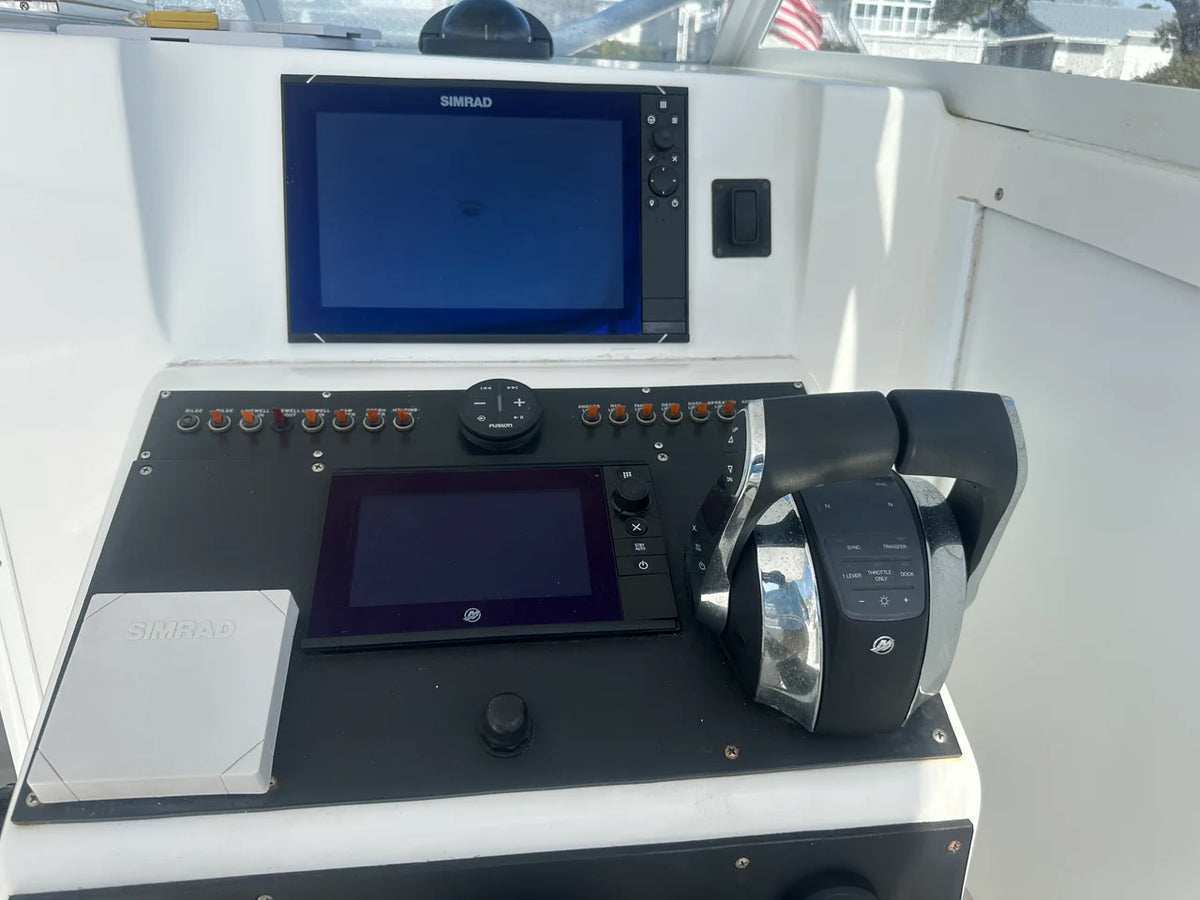 2005 Ocean Master 31 EXPRESS SPORT CABIN 31.0 feet, Wrightsville Beach, North Carolina #19