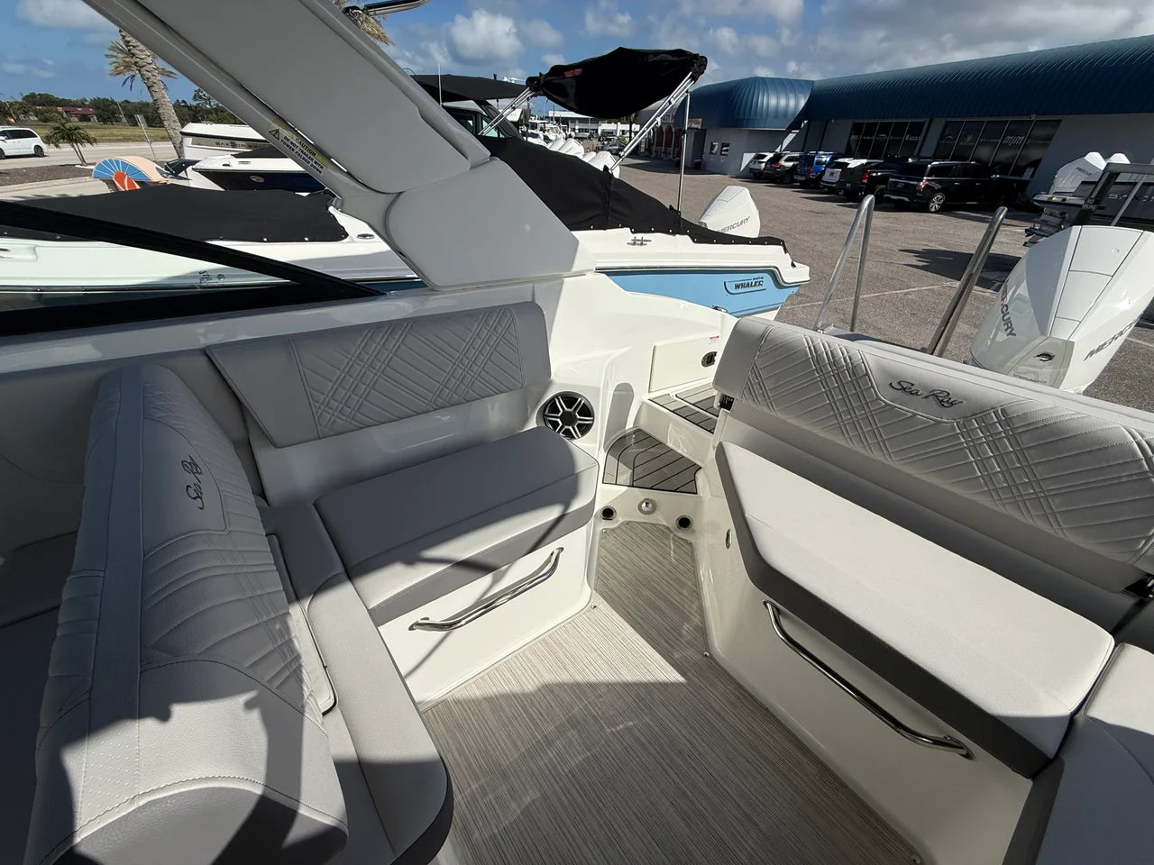 2026 Sea Ray SDX 250 Outboard 25.0 feet, Venice, Florida #14