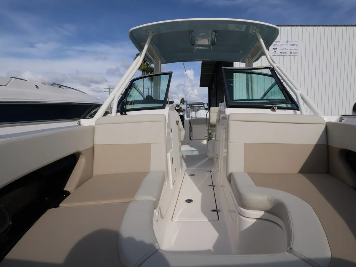 2027 Boston Whaler 240 Vantage 24.0 feet, Naples, Florida #33