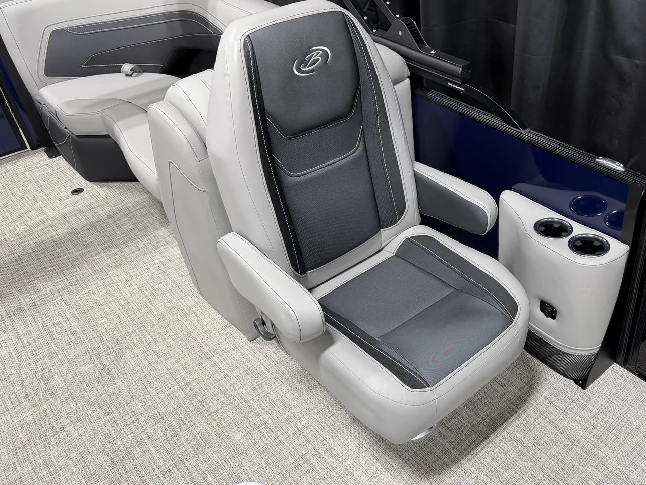 2027 Barletta CABRIO22QC 22.0 feet, Crosslake, Minnesota #33