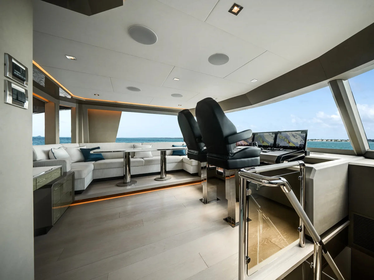 2023 Ocean Alexander 27R 88.0 feet, Ocean Reef, FL #87