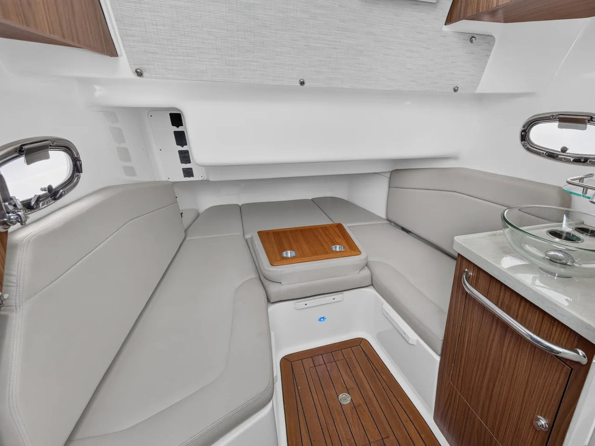 2018 Boston Whaler 380 OUTRAGE 38.0 feet, Stuart, Florida #20