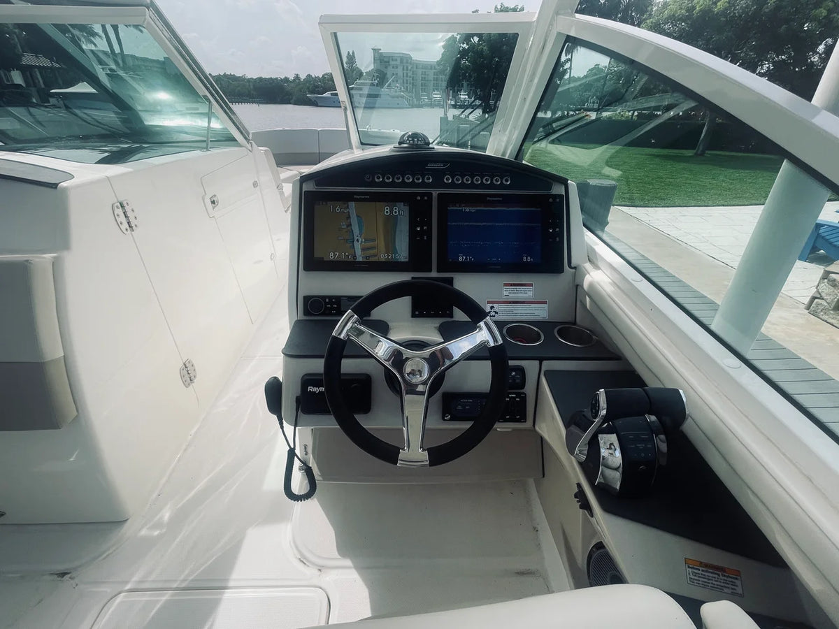2022 Boston Whaler 320 VANTAGE 32.0 feet, Delray Beach, FL #7